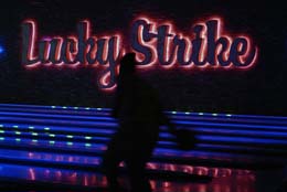Lucky Strike Lanes at River East Center, 322 E Illinois St
